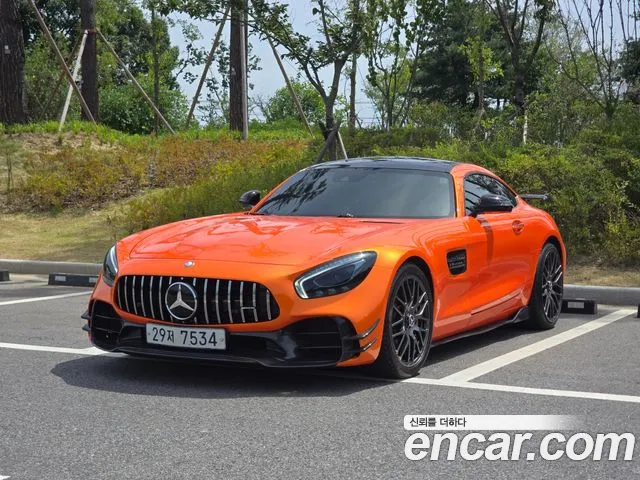 Mercedes-Benz AMG GT 2017 1