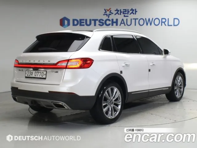 Lincoln MKX 2016 thumb 2