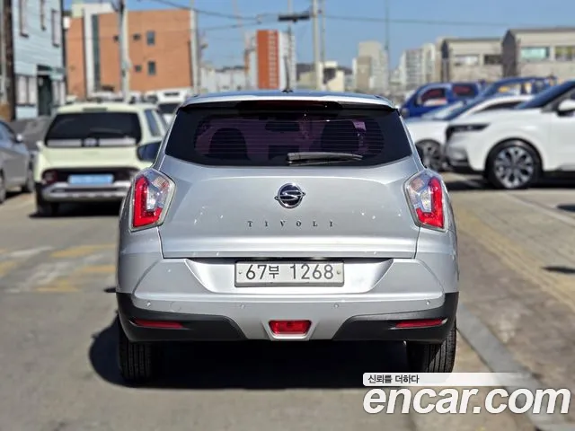 KG_Mobility_Ssangyong TIBOLI 2015 thumb 4