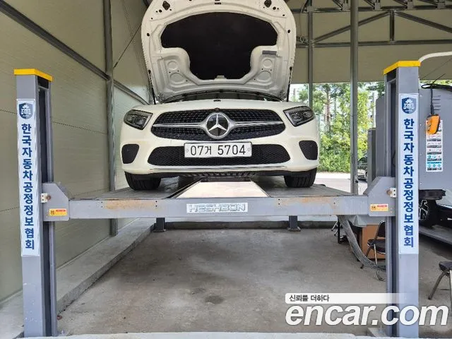 Mercedes-Benz CLS-Class 2019 thumb 7