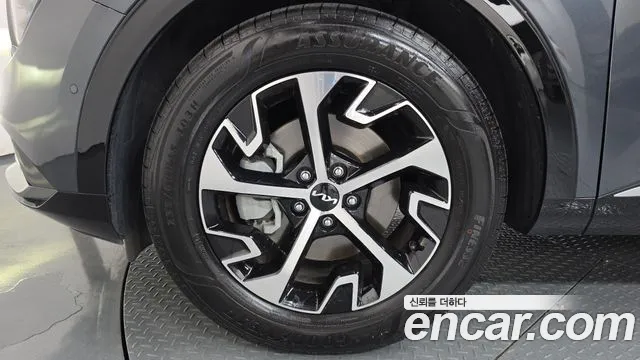 Kia Sportage 2023 thumb 4