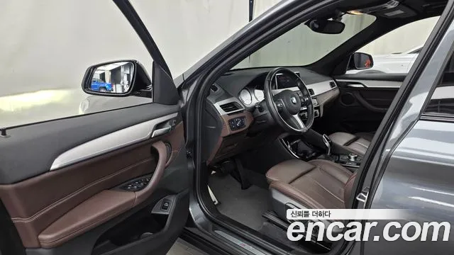 BMW X1 2022 thumb 10