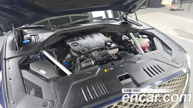 Genesis GV70 2023 thumb 6