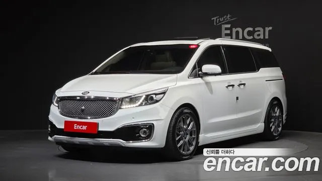 Kia Carnival 2016 1