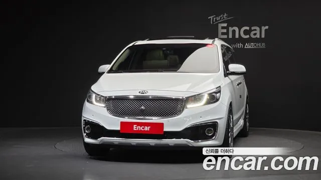 Kia Carnival 2016 thumb 3