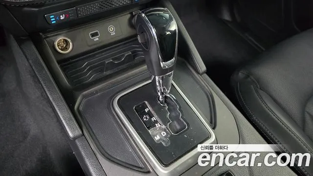 KG_Mobility_Ssangyong Rexton 2018 thumb 9