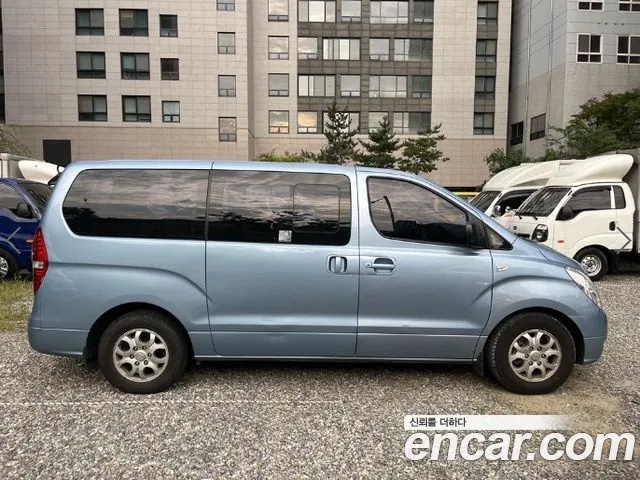 Hyundai Starex 2009 thumb 2