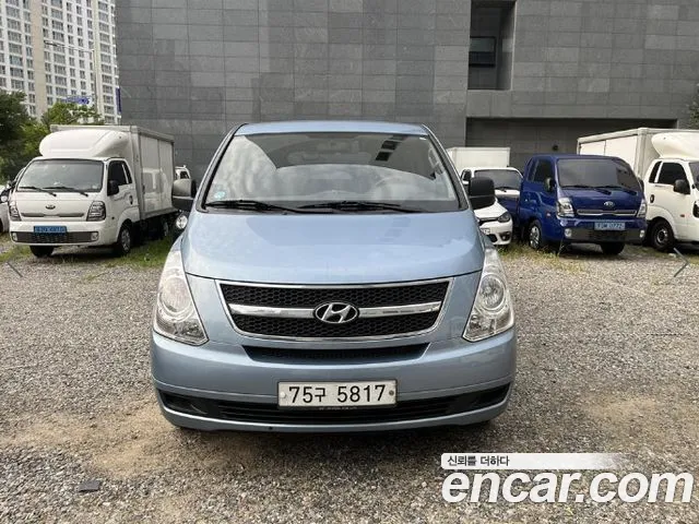 Hyundai Starex 2009 thumb 3