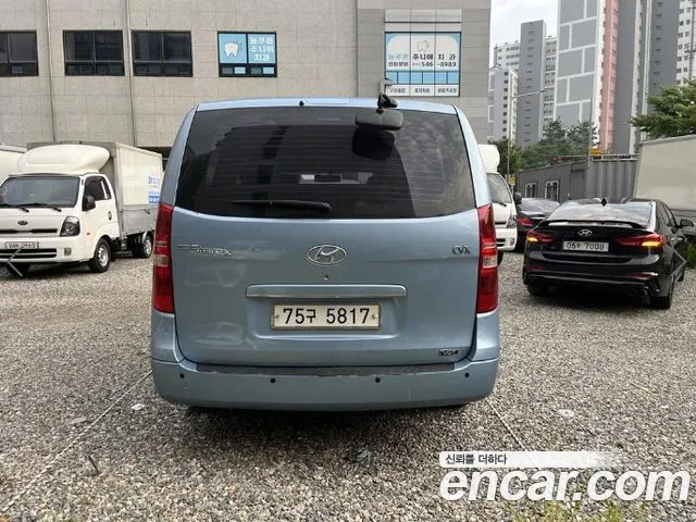 Hyundai Starex 2009 thumb 4