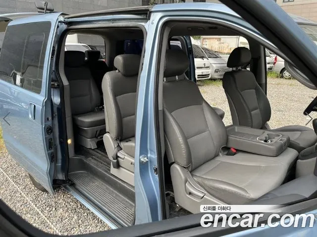 Hyundai Starex 2009 thumb 7