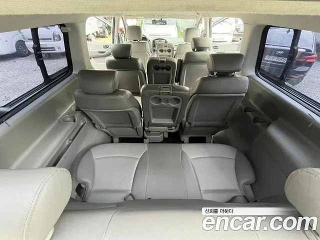 Hyundai Starex 2009 thumb 9
