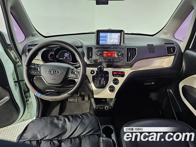 Kia Ray 2012 thumb 7