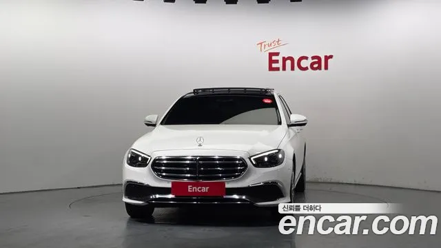 Mercedes-Benz E-Класс 2021 thumb 3