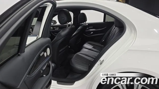 Mercedes-Benz E-Класс 2021 thumb 11