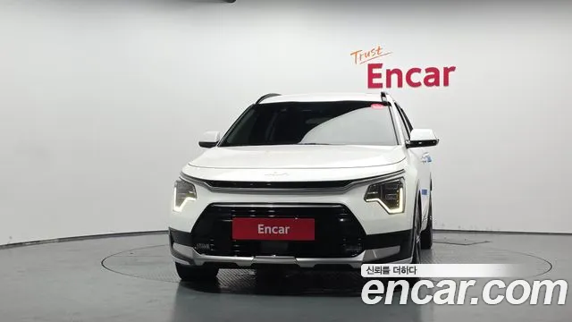 Kia Niro 2022 thumb 3