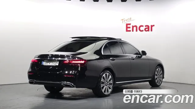 Mercedes-Benz E-Класс 2021 thumb 2