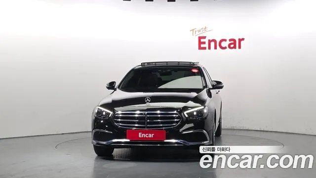 Mercedes-Benz E-Класс 2021 thumb 3