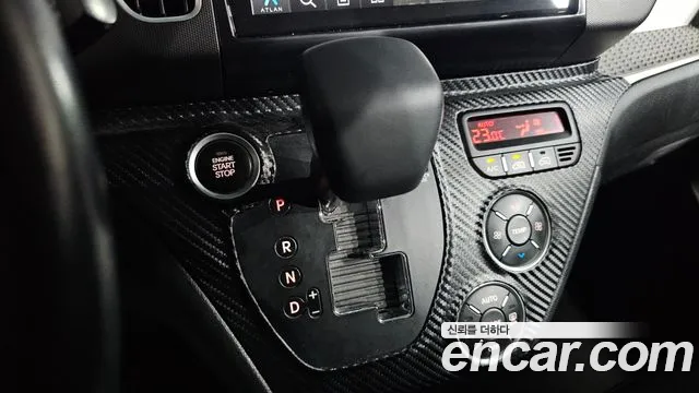 Kia Ray 2015 thumb 8