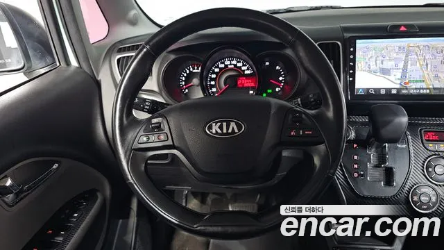 Kia Ray 2015 thumb 12
