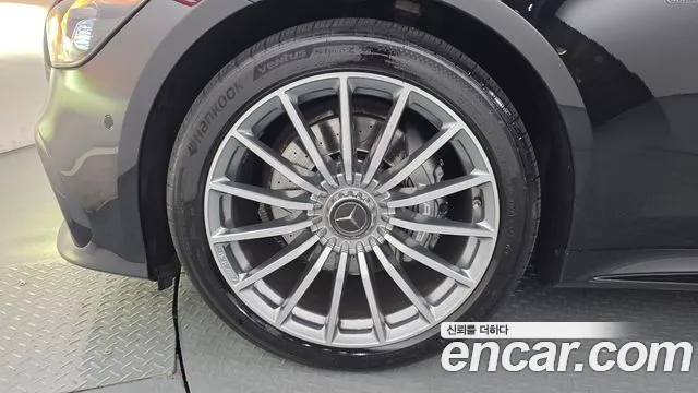 Mercedes-Benz AMG GT 2021 thumb 5