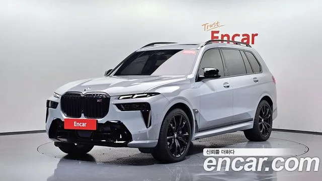 BMW X7 2024 thumb 10