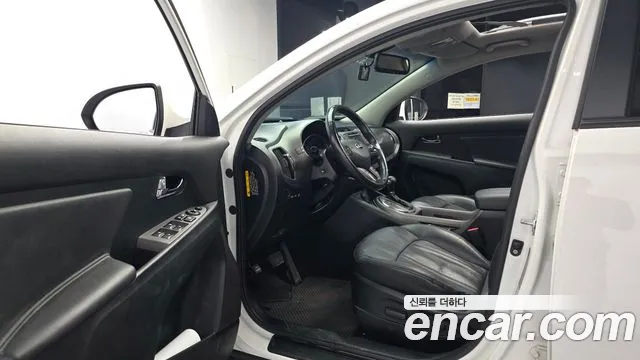 Kia Sportage 2014 thumb 10
