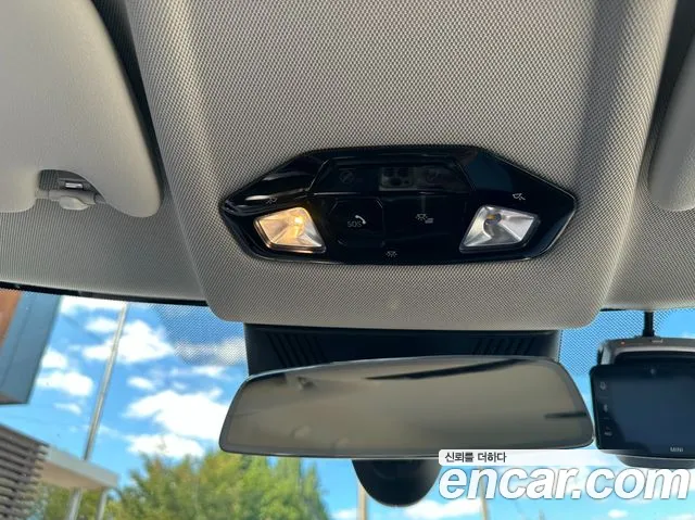 Mini Hatch 2026 thumb 8