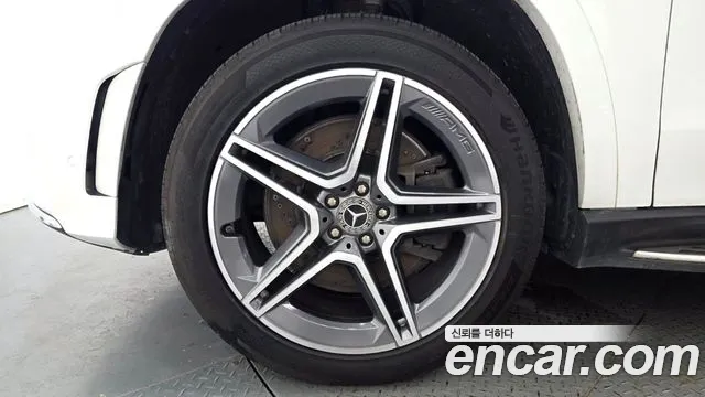Mercedes-Benz GLS 2020 thumb 5