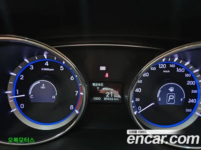 Hyundai Sonata 2009 thumb 8