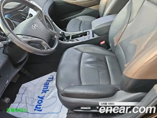 Hyundai Sonata 2009 thumb 10