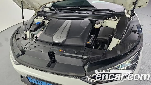 Kia EV6 2024 thumb 6
