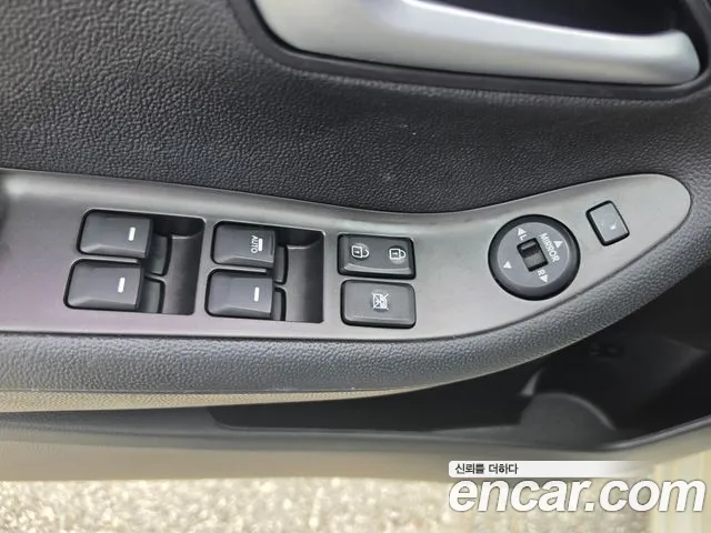 Kia Morning 2014 thumb 9