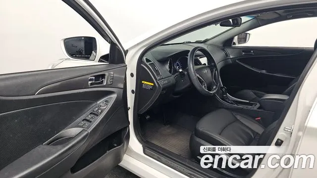 Hyundai Sonata 2013 thumb 10