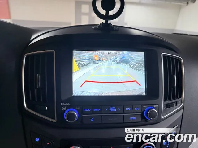 Hyundai Starex 2019 thumb 10