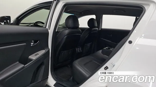 Kia Sportage 2014 thumb 11