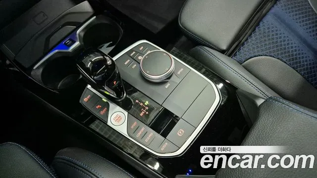 BMW 1-Series 2024 thumb 9