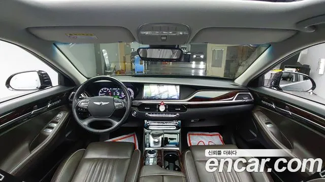 Genesis G90 2016 thumb 7