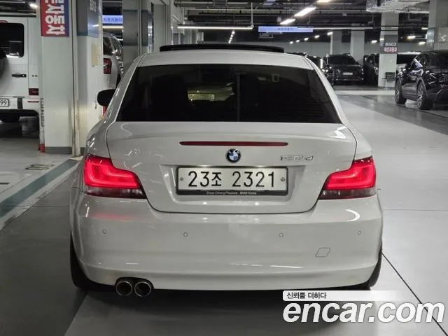 BMW 1-Series 2013 thumb 3