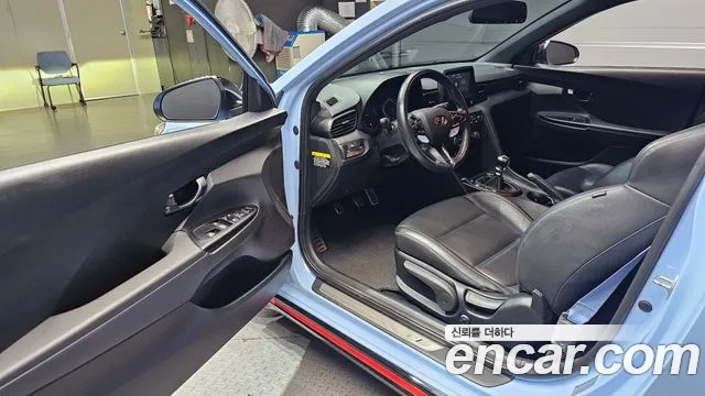Hyundai Veloster 2018 thumb 10
