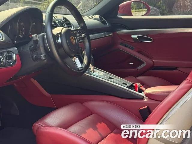 Porsche Cayman 2019 thumb 7