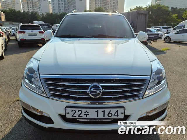 KG_Mobility_Ssangyong Rexton 2012 thumb 3