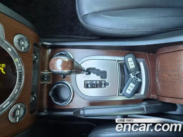 KG_Mobility_Ssangyong Rexton 2012 thumb 9
