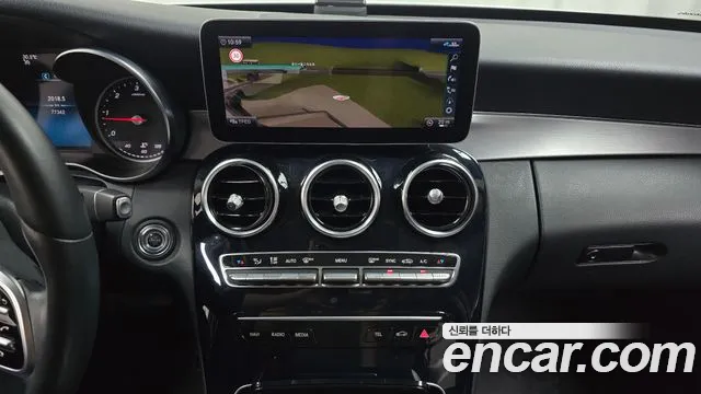 Mercedes-Benz C-Класс 2020 thumb 12
