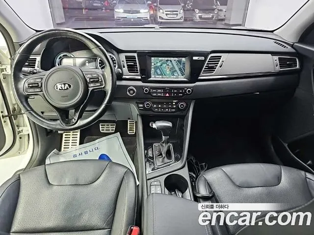 Kia Niro 2017 thumb 7