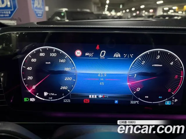 Mercedes-Benz GLE 2026 thumb 8