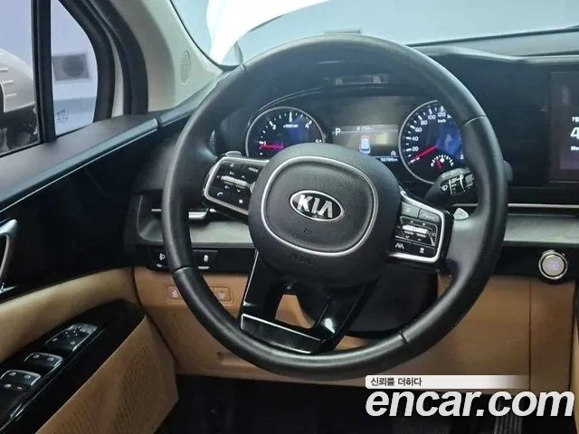 Kia Carnival 2020 thumb 8