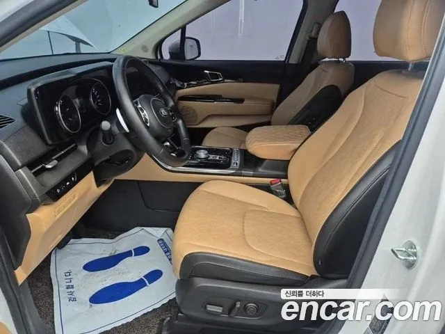 Kia Carnival 2020 thumb 9