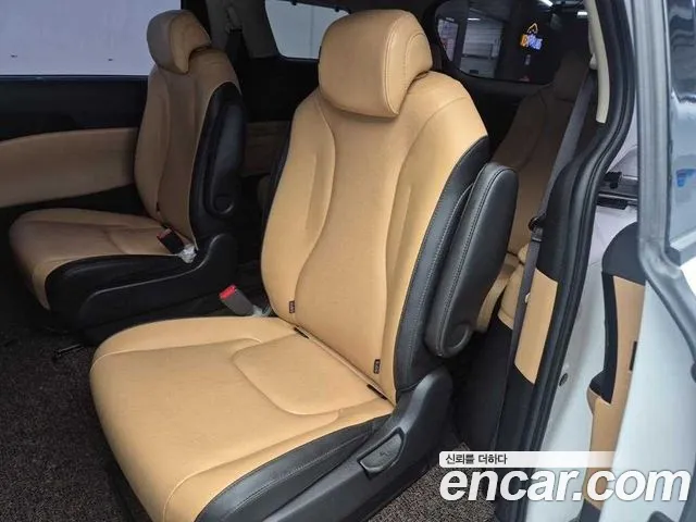 Kia Carnival 2020 thumb 10