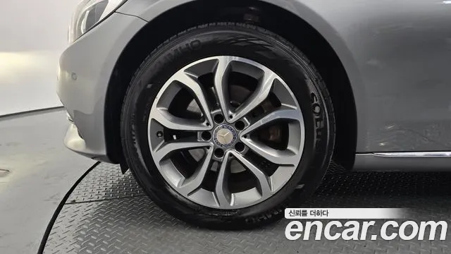 Mercedes-Benz C-Класс 2014 thumb 5