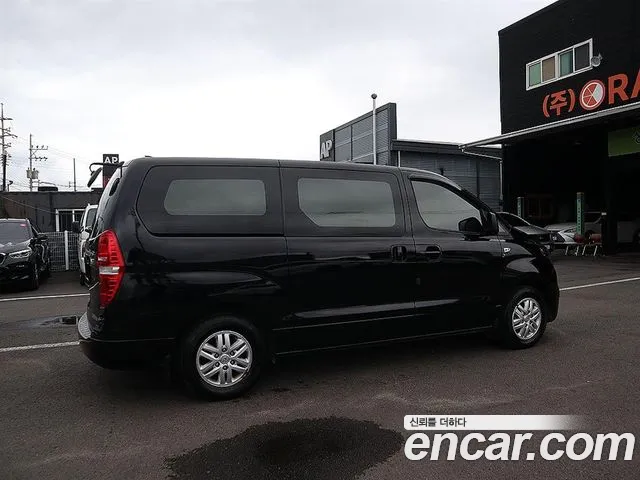 Hyundai Starex 2019 thumb 2